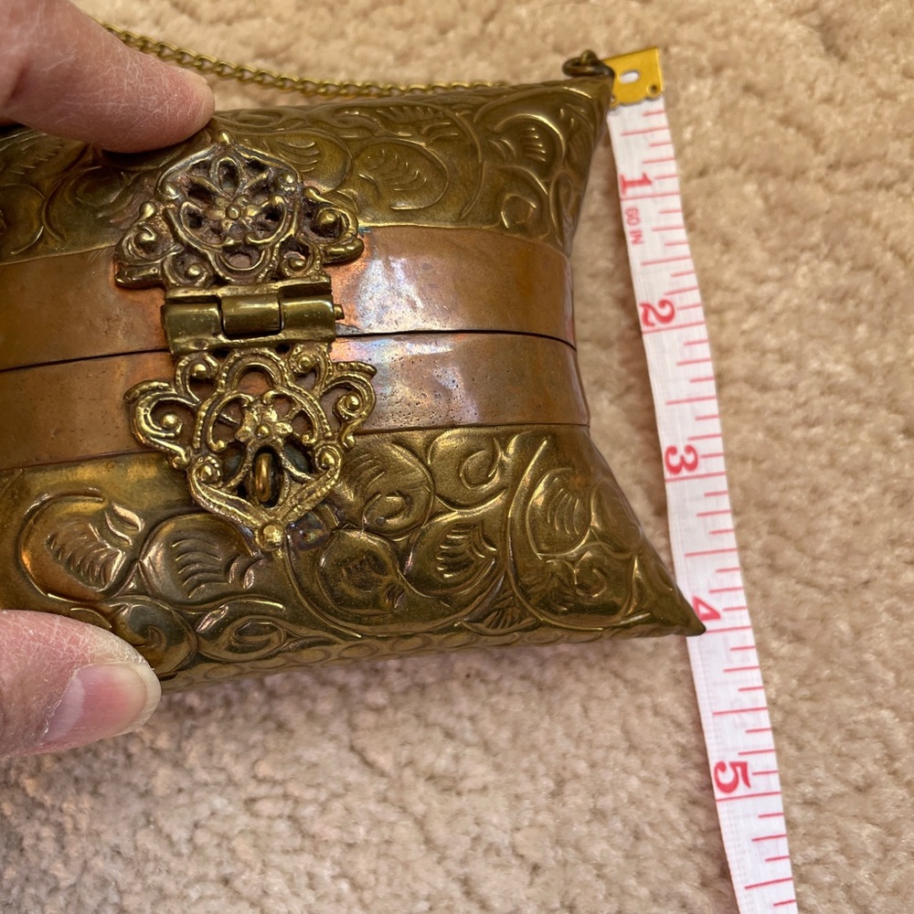 Vintage Ornate mini Brass/Copper Pillow style evening bag handcrafted in India. - Picture 7 of 10